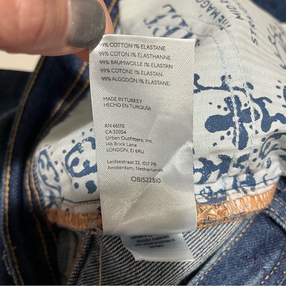 We The Free Free People Mid Rise Straight Leg Cropped Jeans Chewed Hem Size 25 - Picture 9 of 9